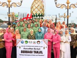 TP PKK Basel Bersama Organisasi Wanita Kompak Berbagi Takjil di Bulan Ramadan