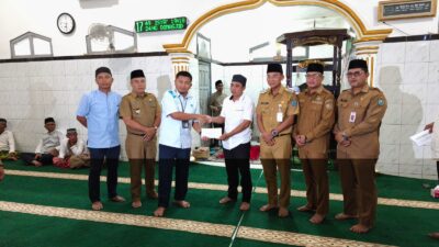 Safari Ramadan Pemkab Belitung di Suak Gual, PLN Salurkan 50 Paket Berkah untuk Yatim dan Dhuafa